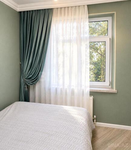 Продаётся 2-комн. вторичка 40 м², м. Нариман Нариманов, photo 5 from 15