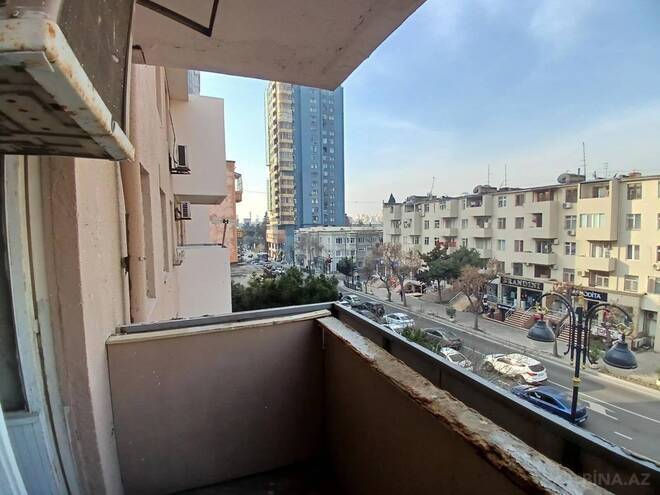 Продаётся 3-комн. вторичка 75 м², Насиминский  р., photo 1 from 13