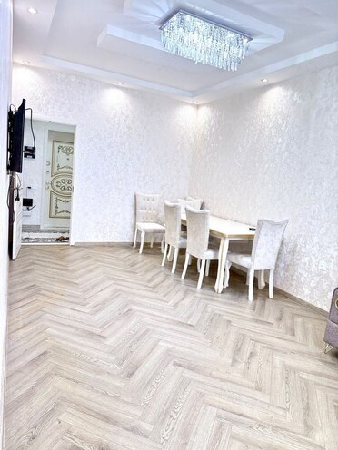 İcarəyə verilir 2 otaqlı yeni tikili 70 m², İnşaatçılar m., photo 3 from 8