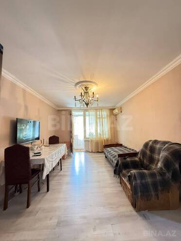 Продается 2-комн. вторичка 55 м², м. Иншаатчылар, photo 13 from 17