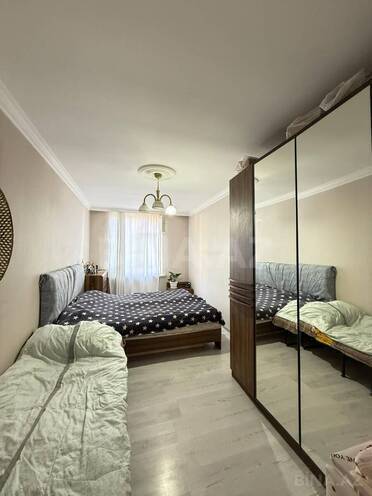 Продается 2-комн. вторичка 55 м², м. Иншаатчылар, photo 14 from 17