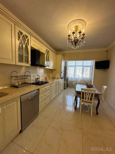Продается 5-комн. вторичка 120 м², пос. Бакиханова, photo 8 from 21