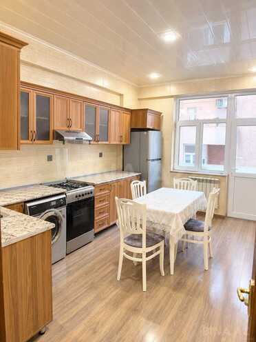 İcarəyə verilir 3 otaqlı yeni tikili 130 m², 20 Yanvar m., photo 6 from 8