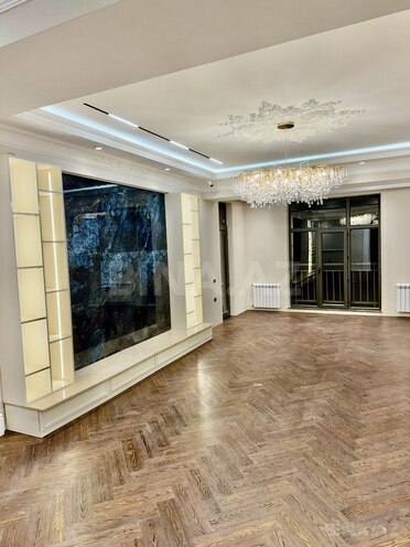 Продаётся 4-комн. новостройка 230 м², м. 28 мая, photo 1 from 30