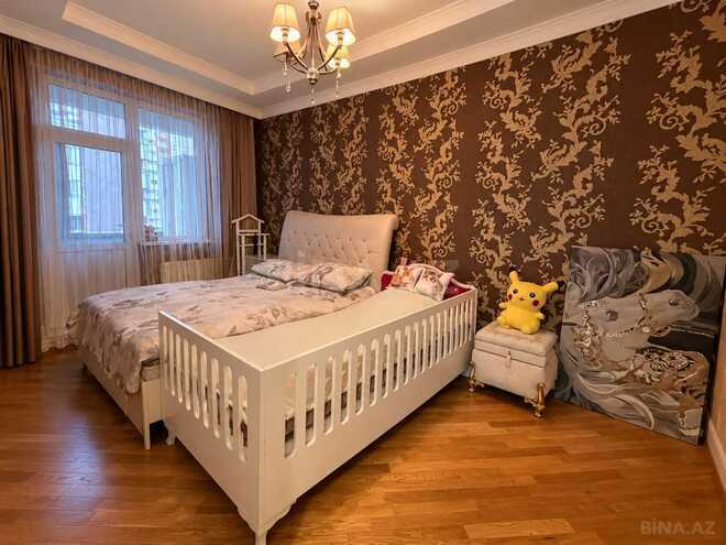Продается 2-комн. новостройка 67 м², м. Кара Караев, photo 4 from 10