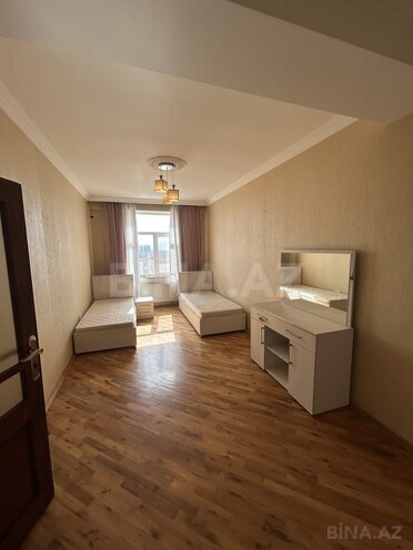 Продаётся 3-комн. новостройка 120 м², м. Иншаатчылар, photo 7 from 14