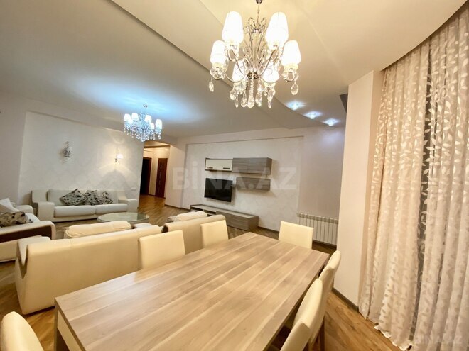 Сдаётся 4-комн. новостройка 180 м², м. Низами, photo 10 from 32