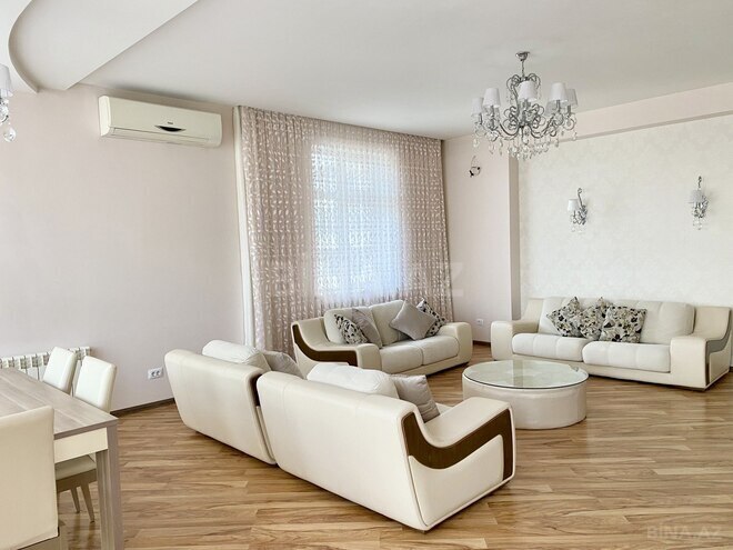 Сдаётся 4-комн. новостройка 180 м², м. Низами, photo 4 from 32