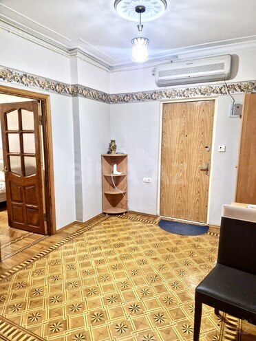 Сдаётся 3-комн. вторичка 80 м², м. Мемар Аджеми, photo 12 from 16