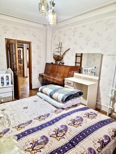 Сдаётся 3-комн. вторичка 80 м², м. Мемар Аджеми, photo 5 from 16