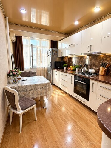 Продаётся 3-комн. вторичка 90 м², Наримановский  р., photo 4 from 9