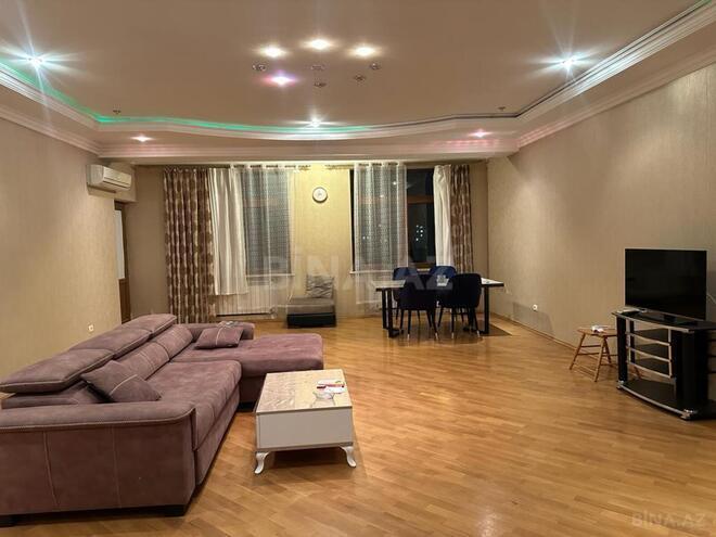 Сдается 3-комн. новостройка 150 м², м. 28 мая, photo 9 from 22