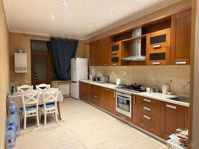 Сдается 3-комн. новостройка 150 м², м. 28 мая, photo 18 from 22