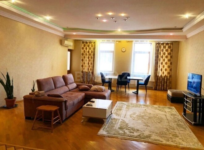 Сдается 3-комн. новостройка 150 м², м. 28 мая, photo 6 from 22