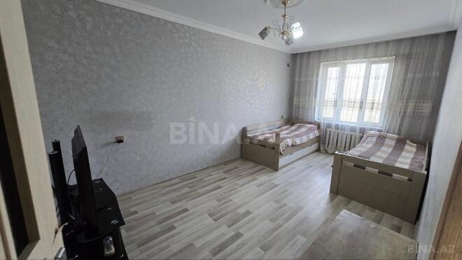 Продаётся 2-комн. вторичка 65 м², м. Ахмедлы, photo 1 from 13