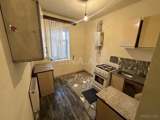 Satılır 4 otaqlı köhnə tikili 80 m², Lökbatan q., photo 9 from 12