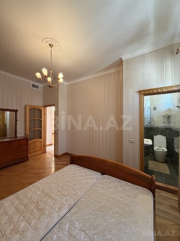 Satılır 6 otaqlı yeni tikili 220 m², İnşaatçılar m., photo 11 from 26