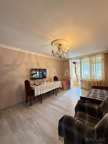 Продаётся 2-комн. вторичка 55 м², м. Иншаатчылар, photo 3 from 14