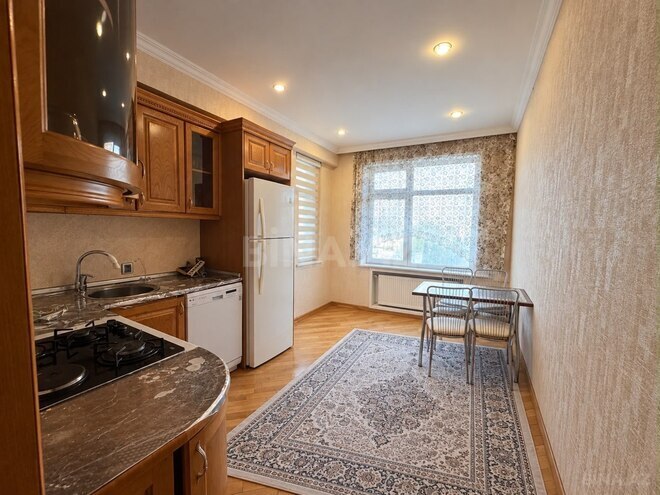 Сдаётся 3-комн. новостройка 140 м², м. Низами, photo 10 from 15