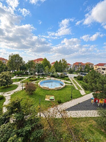 Satılır 3 otaqlı köhnə tikili 76 m², Nəsimi m., photo 1 from 15