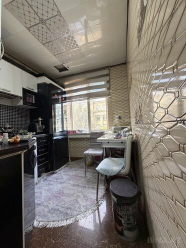 Satılır 3 otaqlı köhnə tikili 70 m², Elmlər Akademiyası m., photo 15 from 18