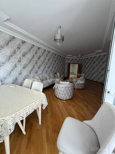 Сдается 3-комн. новостройка 130 м², м. Элмляр Академиясы, photo 1 from 21