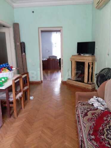 Satılır 2 otaqlı köhnə tikili 60 m², Nəriman Nərimanov m., photo 3 from 12