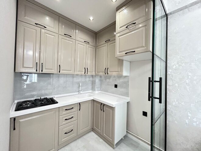 Продаётся 2-комн. новостройка 70 м², м. Кара Караев, photo 11 from 17