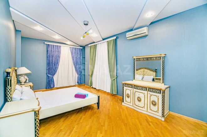 İcarəyə verilir 3 otaqlı yeni tikili 190 m², 28 May m., photo 20 from 31