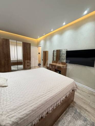 Продается 4-комн. вторичка 100 м², м. Ази Асланов, photo 23 from 26