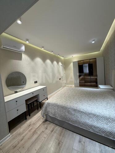 Продается 4-комн. вторичка 100 м², м. Ази Асланов, photo 12 from 26