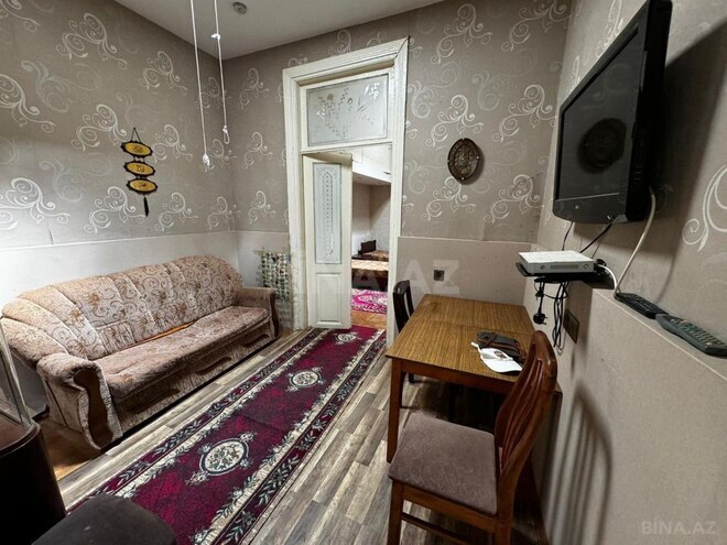 Сдаётся 2-комн. вторичка 60 м², м. Низами, photo 1 from 6