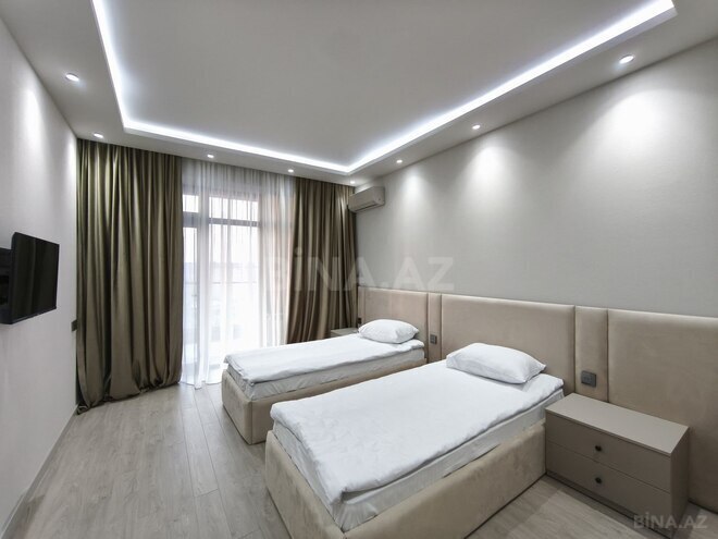 Сдаётся 3-комн. новостройка 146 м², м. 8 ноября, photo 13 from 20