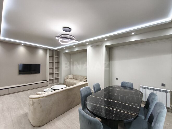 Сдаётся 3-комн. новостройка 146 м², м. 8 ноября, photo 11 from 20