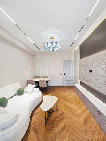 Продается 2-комн. новостройка 52 м², м. Нефтчиляр, photo 4 from 14
