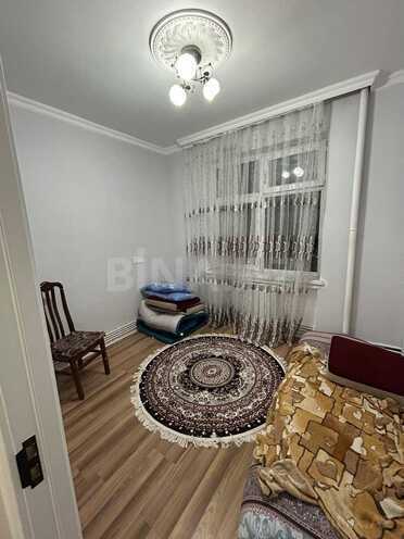 Продаётся 3-комн. вторичка 74 м², пос. Массив Д, photo 1 from 17