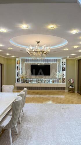 Satılır 4 otaqlı köhnə tikili 156 m², Bakıxanov q., photo 3 from 15
