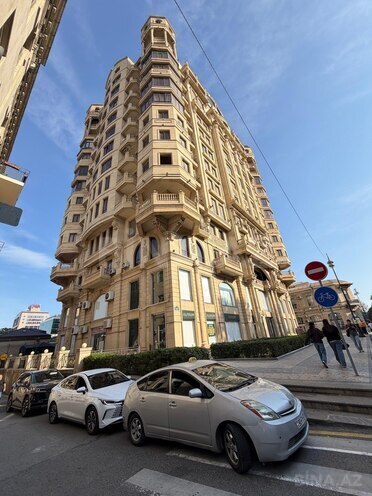 Продаётся 4-комн. новостройка 280 м², Сабаильский р., photo 9 from 10