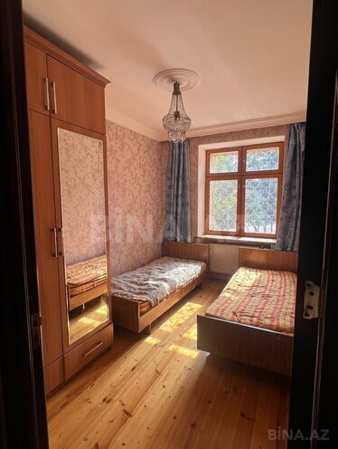 Сдаётся 3-комн. вторичка 65 м², м. Кара Караев, photo 3 from 10