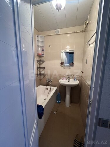 Сдаётся 3-комн. вторичка 65 м², м. Кара Караев, photo 9 from 10