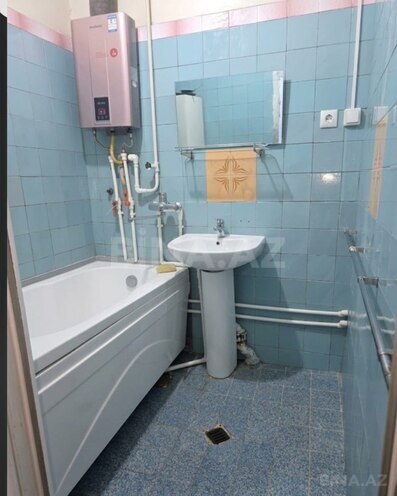 Satılır 3 otaqlı köhnə tikili 60 m², Xalqlar Dostluğu m., photo 8 from 10