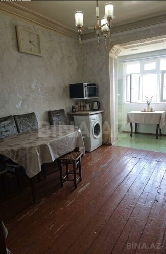Satılır 3 otaqlı köhnə tikili 60 m², Xalqlar Dostluğu m., photo 7 from 10