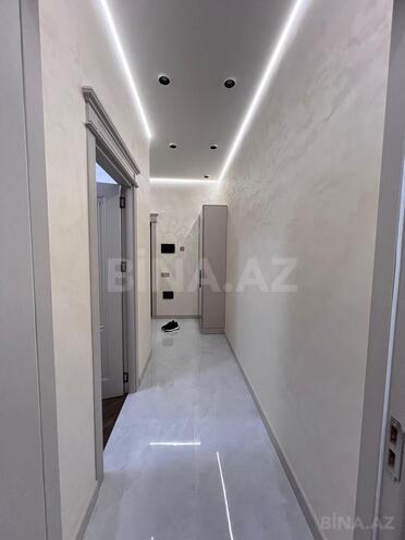 Продается 2-комн. новостройка 65 м², м. Нефтчиляр, photo 8 from 14