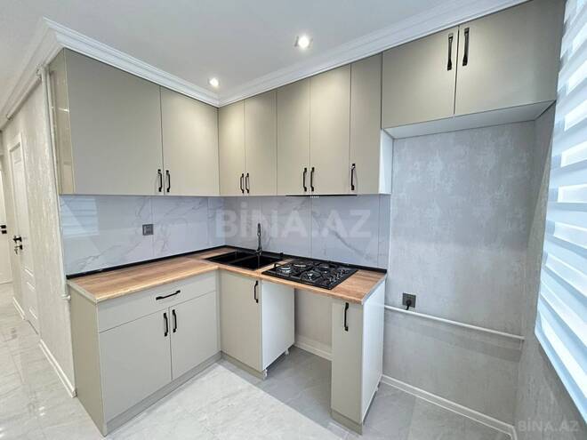 Satılır 3 otaqlı köhnə tikili 75 m², Qara Qarayev m., photo 18 from 24
