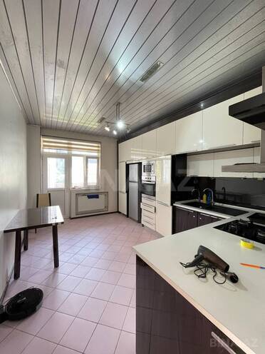 Сдаётся 3-комн. новостройка 135 м², м. Элмляр Академиясы, photo 13 from 21