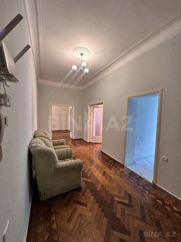 Сдается 3-комн. вторичка 95 м², м. Элмляр Академиясы, photo 10 from 19