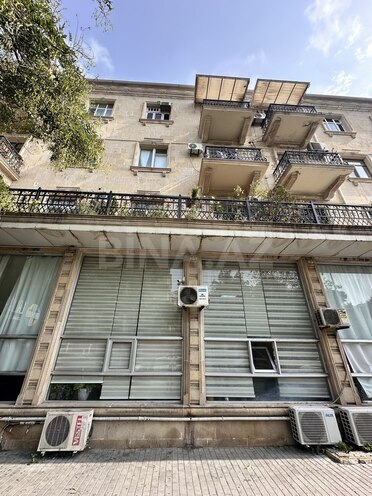 Сдается 3-комн. вторичка 95 м², м. Элмляр Академиясы, photo 18 from 19