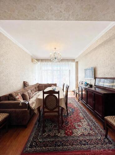 Продаётся 2-комн. новостройка 67 м², м. 20 января, photo 1 from 9