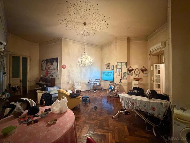 Продаётся 4-комн. вторичка 200 м², м. Сахил, photo 10 from 13