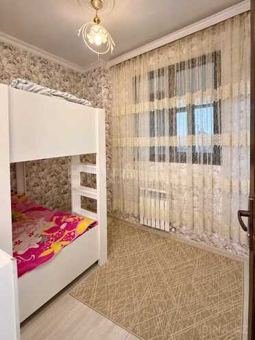 Продается 4-комн. вторичка 75 м², пос. Бакиханова, photo 6 from 12